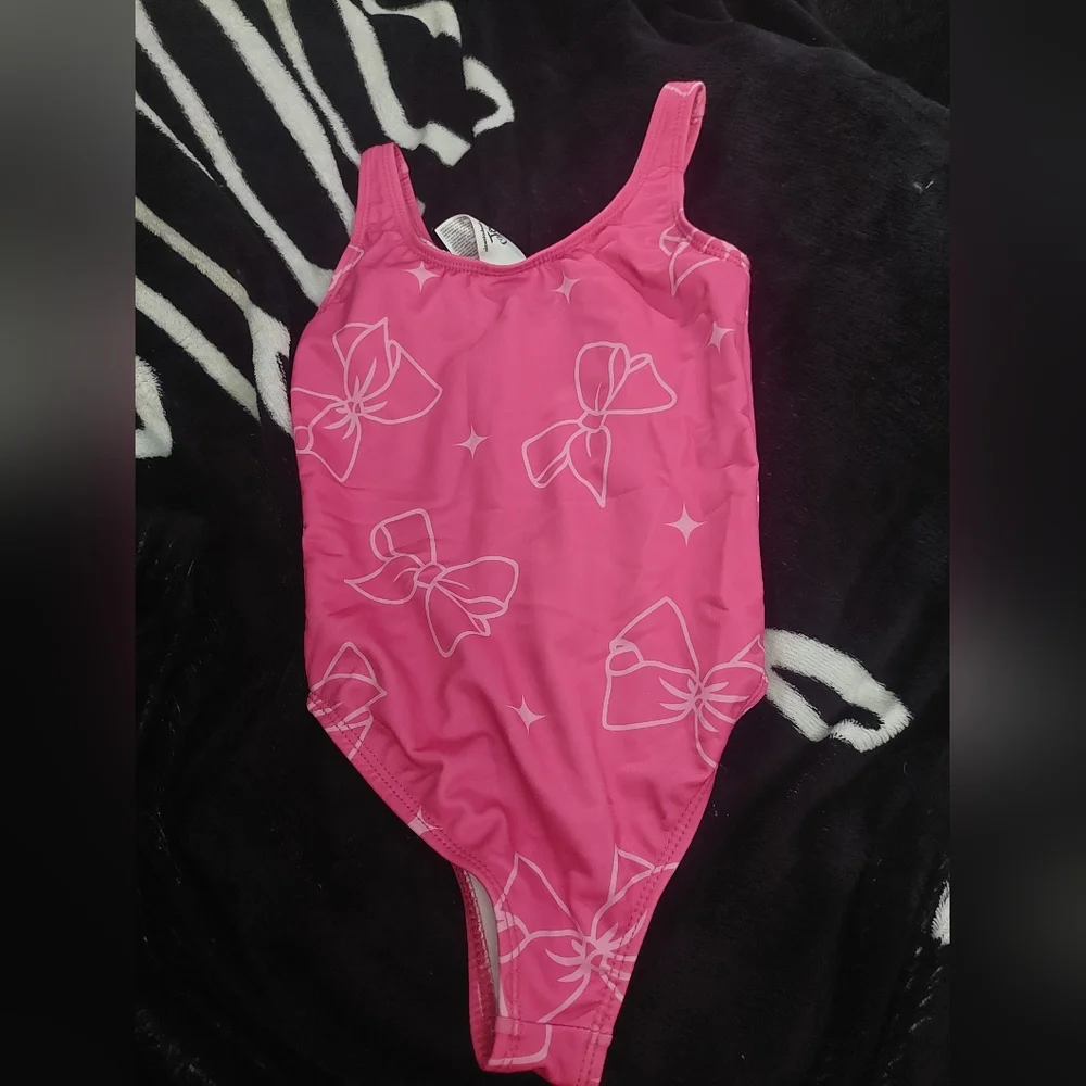 nwt Girls Jojo Siwa one-piece swimsuit‎ small 7/8